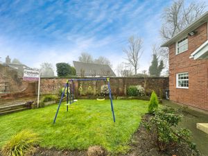 Front garden- click for photo gallery